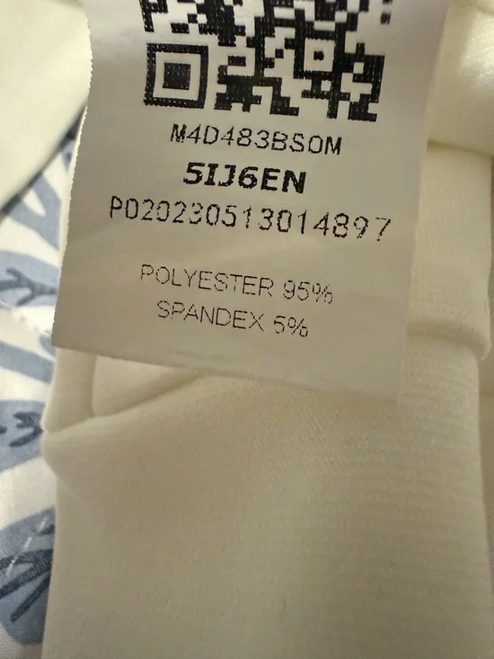 Off White Women’s Turtleneck Top & Shorts Set❗️ - Picture 8 of 8